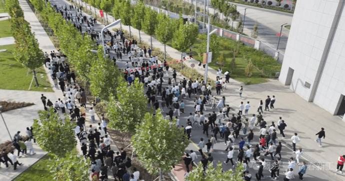 f685756bae742ace8cc9e5aee56e62e1